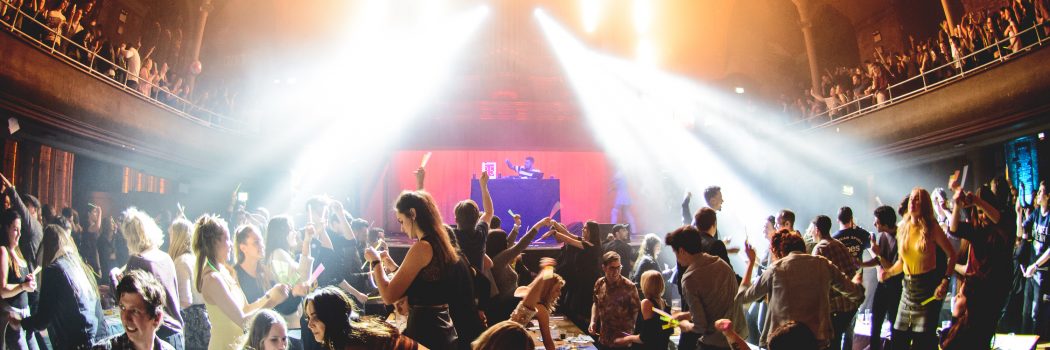 5 Reasons Why You Shouldn't Miss Creamfields 2016 2 Bongos Bingo