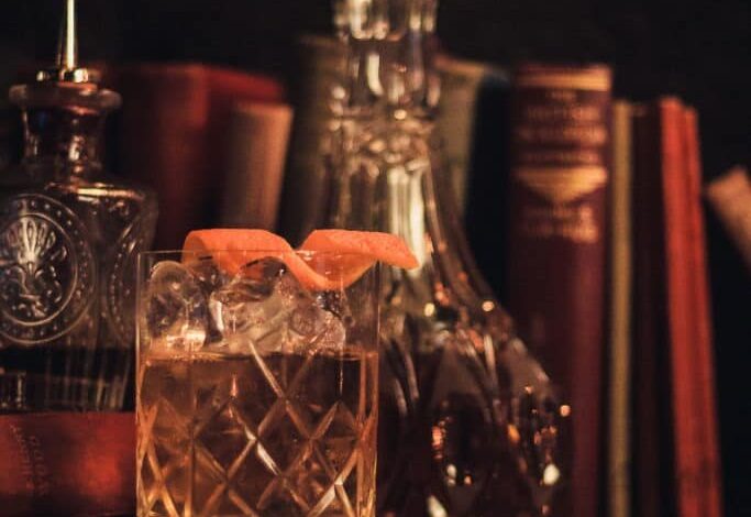 The Highball Club Brings the 1920's to Seel Street 3