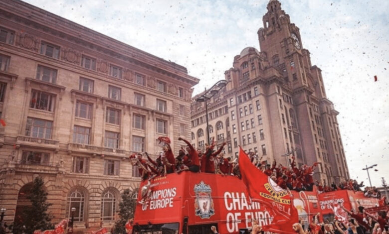 Liverpool FC Parade (Photo Credit Peter Hughes Photography)