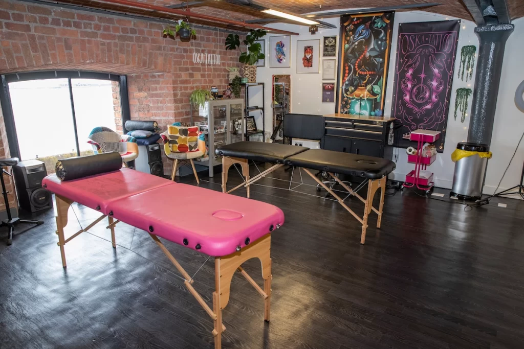 Port Noir Offers New Tattoo Experience At Royal Albert Dock 2 Port Noir, a tattoo parlour promising unparalleled service for ink aficionados in the city.