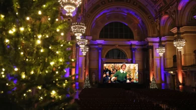 The Luna Cinema Is Back For Christmas Film Screenings At Liverpool's Town Hall