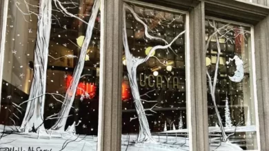 SNOW Brings Festive Magic To Windows With Hand-Painted Christmas Windows 21 Wirral Artist Brings Festive Magic To Windows With SNOW Hand-Painted Christmas Windows Project