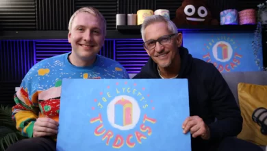Joe Lycett To Unveil Giant Toilet In Liverpool To Mark New Podcast Launch 6 Joe Lycett To Unveil Giant Toilet In Liverpool To Mark New Podcast Launch Turdcast - Joe Lycett and Gary Lineker