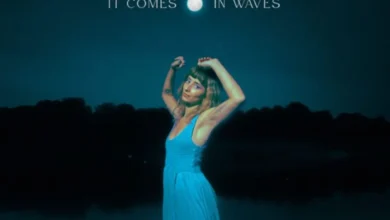Martha Goddard It Comes In Waves