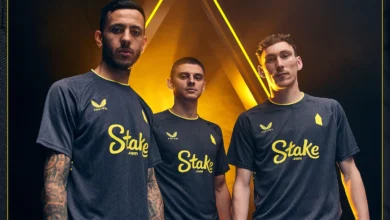 Everton And Castore Reveal 2024/25 Away Kit Inspired By Goodison Under The Lights 6 Everton Away Kit 2024-25 - Dwight McNeil, Vitalii Mykolenko, James Garner