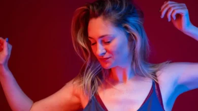 Bette Schindler Premiers Music Video for 'I Love You' 17 Bette Schindler - Signed To New Retro Records