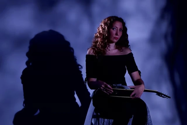 Kathy Halter Releases New Single 'Heavy Heart' Ahead of Immersive Listening Event 1 Kathy Halter