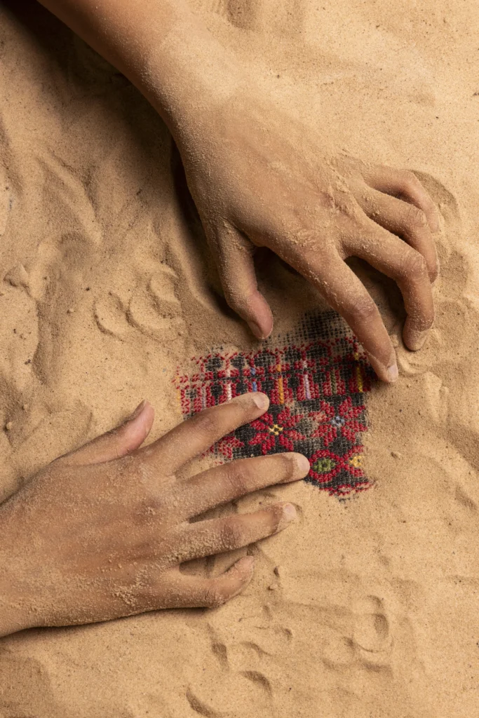 Hero Image, A Grain of Sand (c) Ellie Kurttz