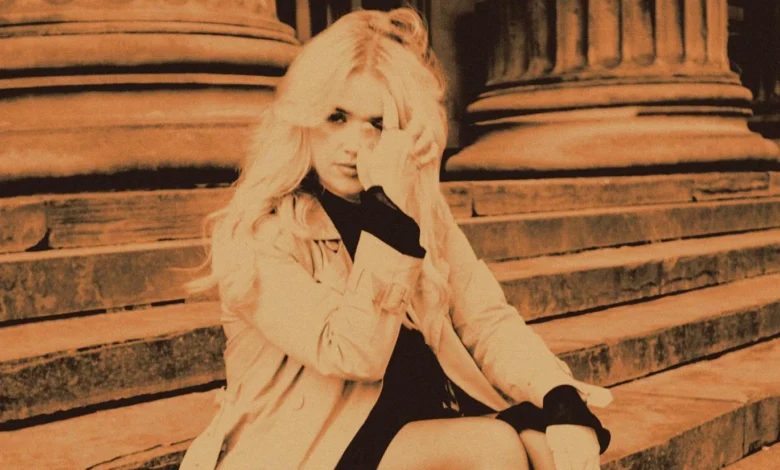 Naomi Campbell Unveils Reflective New Single ‘Naturally’ Ahead of UK Tour 1 Naomi Campbell