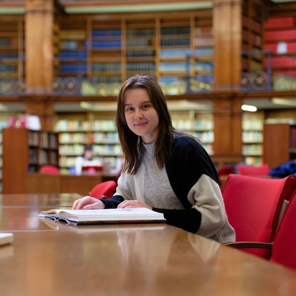 Paulina Kurzydlowska - Al Blundell Photography