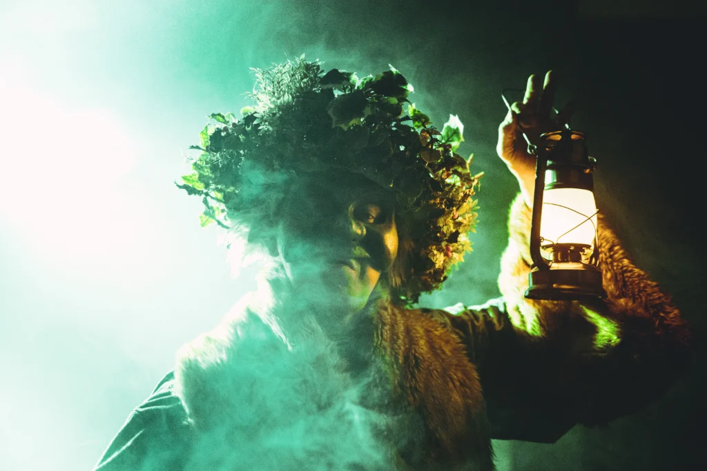 Review Ginificent's A Christmas Carol at St George's Hall - Christmas present