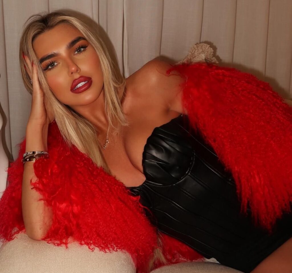 How Liverpool's Reverie Became a Celebrity-Loved Fashion Brand in Just 12 Months 2 How Liverpool's Reverie Became a Celebrity-Loved Fashion Brand in Just 12 Months