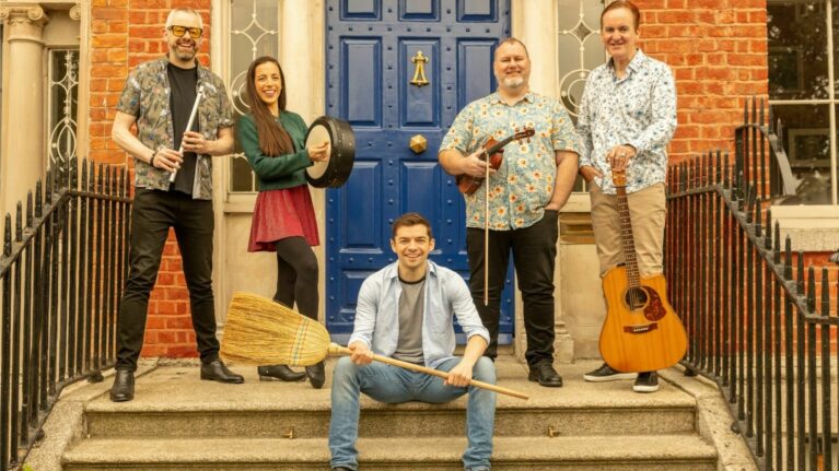 The Tung Auditorium 7 The Irish House Party