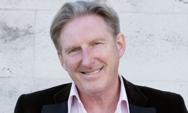 Adrian Dunbar on Beckett, Liverpool and the Power of Feeling 1 Adrian Dunbar on Beckett Liverpool and the Power of Feeling